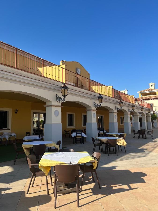 Quite & Relaxing Private Apartment For 2-6 Pers - Golf & Pool Resort - Murcia Buitenkant foto
